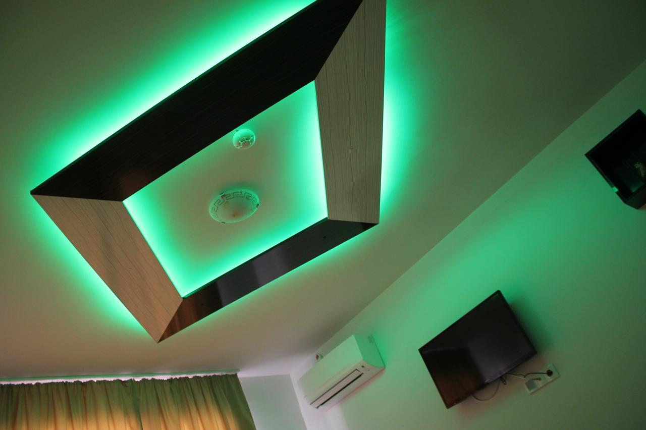 Tiara Hotel Добрич Екстер'єр фото