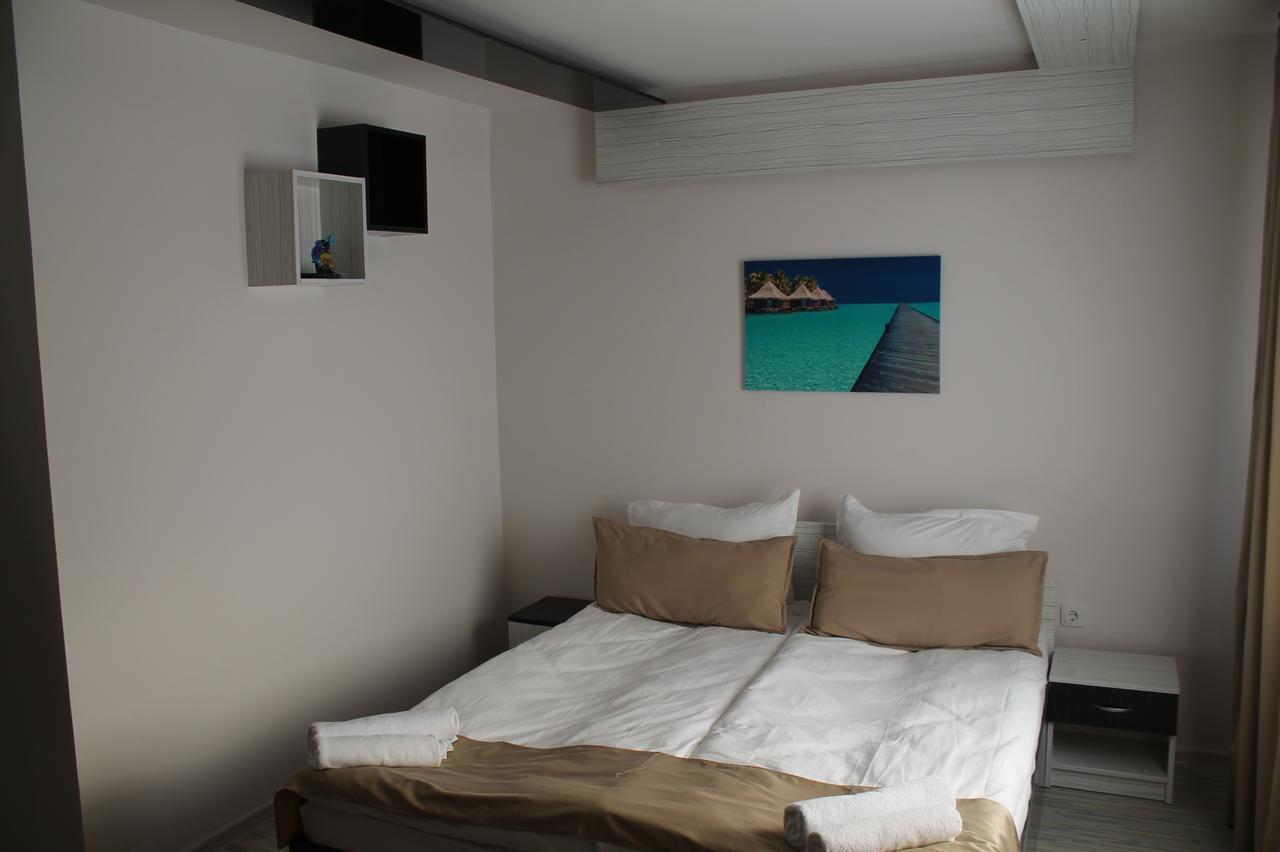 Tiara Hotel Добрич Екстер'єр фото