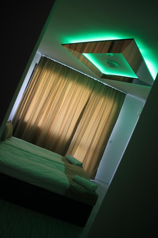 Tiara Hotel Добрич Екстер'єр фото